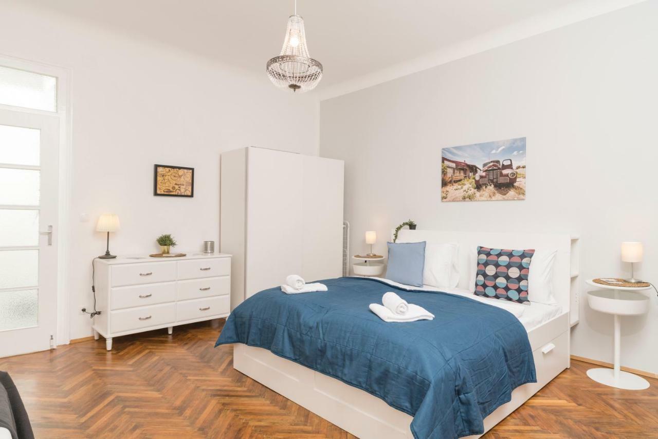 Spittelau Chillout Lounge Spacious Bright Contactless Selfcheckin Wina Bagian luar foto