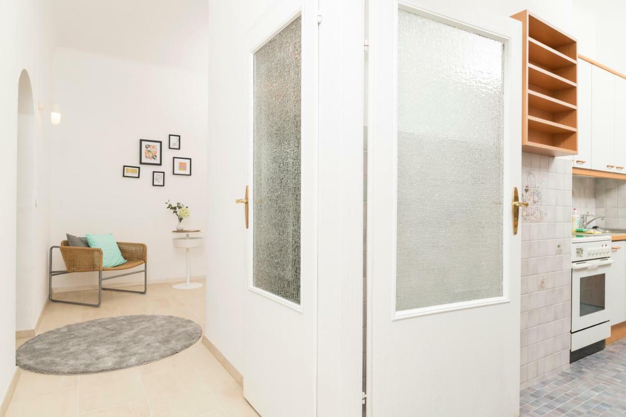 Spittelau Chillout Lounge Spacious Bright Contactless Selfcheckin Wina Bagian luar foto